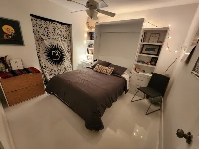 Lighthouse Guest Suites Hotels in der Nähe von SE 15th St Park