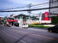 8th Street Hostel