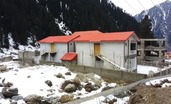 Lalazar Lakeview Hotel Saif-ul-Malook