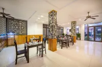 Hotel Front Beach Hotel di Hoi An