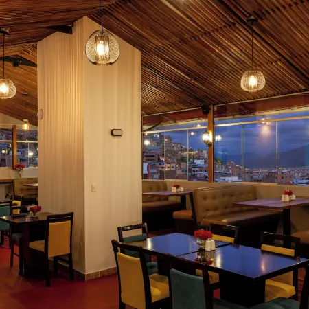 Muru Homely Hotel