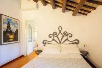 Villa LeMarche b&b