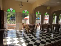 Hotel Riverside - Bed and Breakfasts