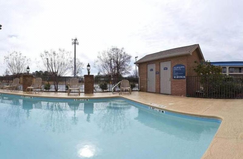 Holiday Inn Express & Suites Byron by IHG photo 5