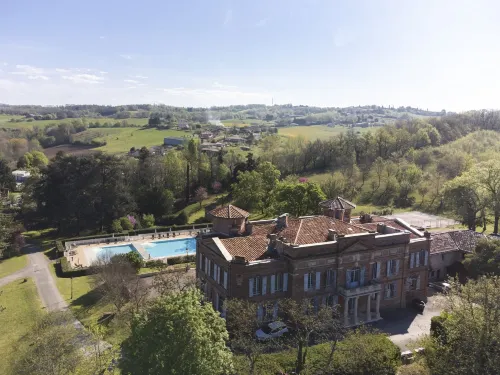 Château de Loubéjac Hotels in Meauzac