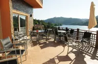 Hotel Rural Quinta da Conchada Hotels in Couto do Mosteiro