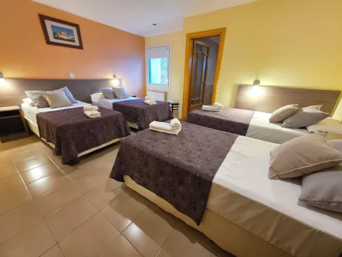 Hosteria Vertical Lodge - 2 ดาว