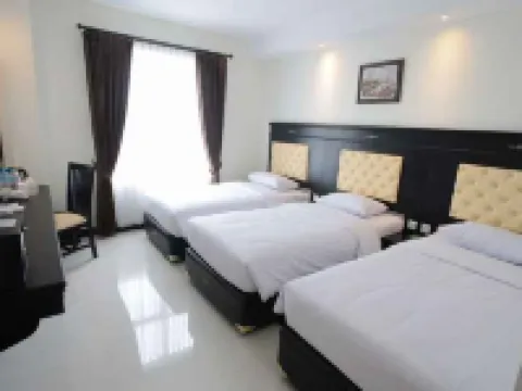 Same Hotel Kendari Hotéis em Kendari City