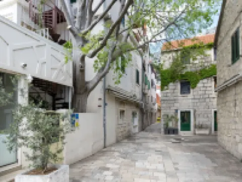 Apartment Ivanka Hotels in Omis