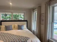 Charming 3-bedroom w/loft.New Construction home with AC,WiFi. Short walk to town