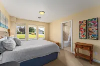 Bright Water Sunrise Home at Wapato Point Resort 5-bed Close to Sandy Beach/Pool