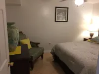 3-bedroom house in marvelous Hudson with AC, WiFi Hotels in Hudson