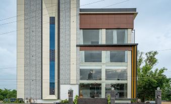 Hylife Hotel and Convention