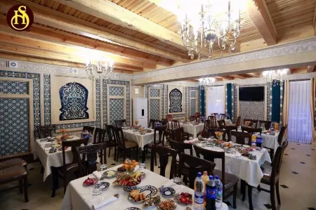 Shohnishin Boutique Отели рядом с достопримечательностью «Медресе Чор Минор»