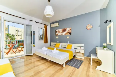 Lotus Studios Hotels near Squeeze Bar