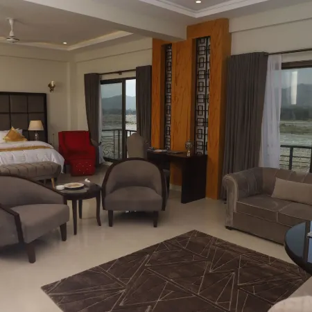 Swat Palace Hotel by Northin