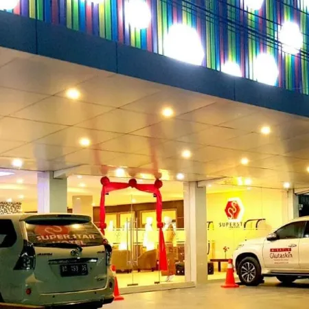 Superstar Hotel