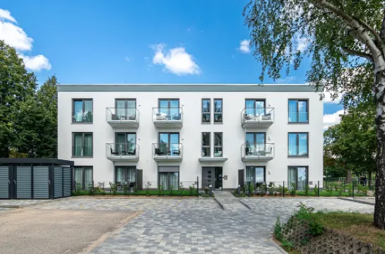 Sporthotel Neuruppin - Apartmenthaus Mit Ferienwohnungen