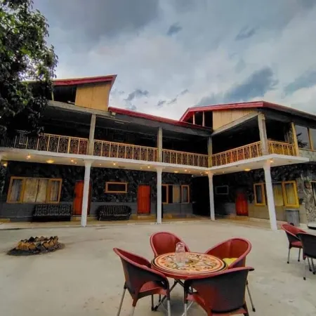 Rock Water Resort Kalam
