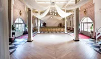 Pałac Wiechlice - Hotel, Restaurant, Spa Hôtels à : Powiat de Zagan