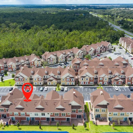 Gorgeous 4 Bedroom Family Friendly Close to Disney 7573