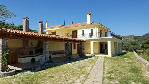 Villa Politimi Aegina - 3 stjerner