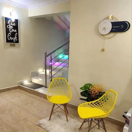 Lux Suites Vacanza Homes Nakuru