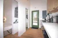 Modern Luxury Tiny Home - Walk to the Beach!