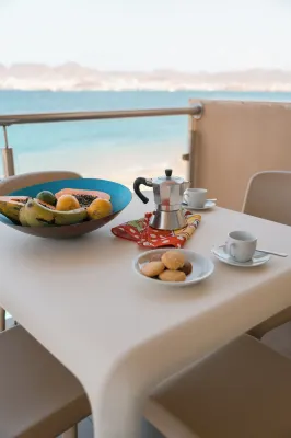 Las Rochas - Ocean View