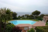 The sea without a car! 2 e-bikes for rent, sublime view, 40m2