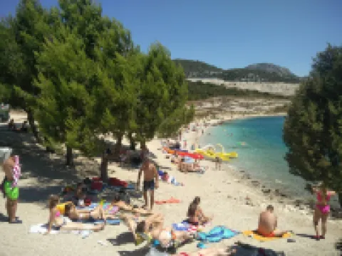 Villa Vedran apartment Vedran B with sun beds facing the sea