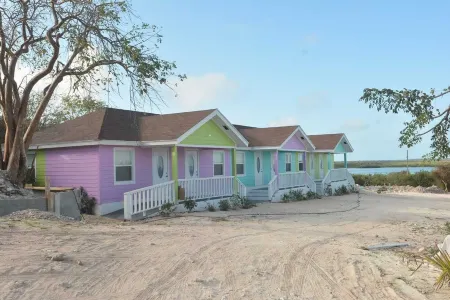 EPR- Swimming Pigs Resort Seagrape 6 Отели в г. Rolleville