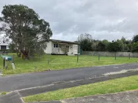 Kiwi Bach Plus Cabin with Room for Tents and Boat Hotels in Ruakaka