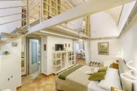 Mario Leggio 83, as at home