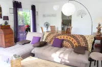 House Le Jardin du Lagon - Homestays