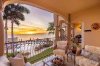 Family Friendly Las Olas Oceanfront Remodeled 2Br Steps to Surf, Sand & Dining!