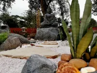 Orchid House: A Comfortable Family Retreat in a Serene Setting Hotels in Nemby