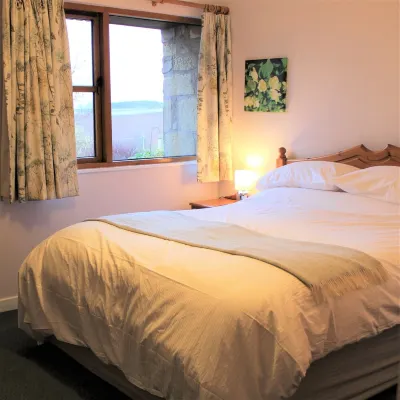 Thairn cottage ideal for 2, rural, 3 miles from Kelso. Wood stove All on 1 level