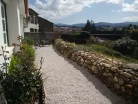 Coja Holiday Cottage, Lovely Views, Near River Beach, Sleeps 6/7 Hotels in Arganil