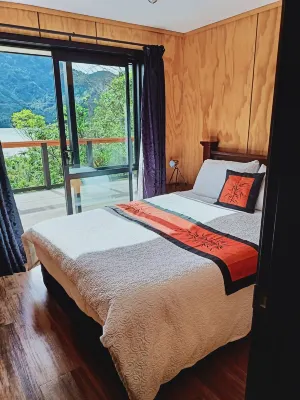 Marlborough Sounds  Holiday  Home Hotels in 