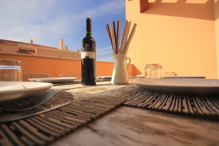 BAÍA DA LUZ - Apartment T2 + 1 Duplex 500m from the beach