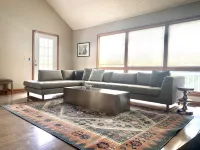 Great Massanutten Contemporary Property (Sleeps 10) - Military Discount Avail