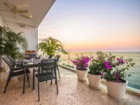 EXQUISITE SAYAN BEACHFRONT DUPLEX PENTHOUSE WITH PRIVATE POOL, CONCHAS CHINAS