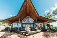 Eagles Nest Hotels in 