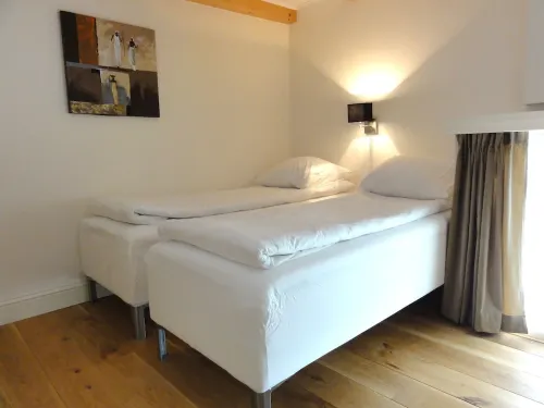 Cozy apartment near the sea, beach and dunes. Have a nice holiday! Hotels in Petten