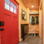 Secluded Lakeside Retreat with Scenic Views (Hot Tub & Sauna)