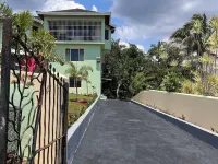 The Hideaway cozy , centrally located apartment 3 minutes from town center Hotéis em Mandeville