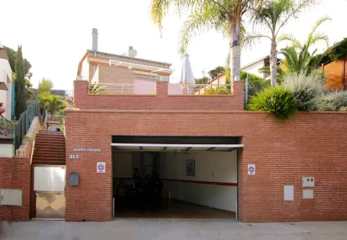 Villa Sofia with sea views ..