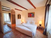 Le Mas de Gleyzes - Charme Authentique & Détente Avec Piscine Hotels in Cabrieres