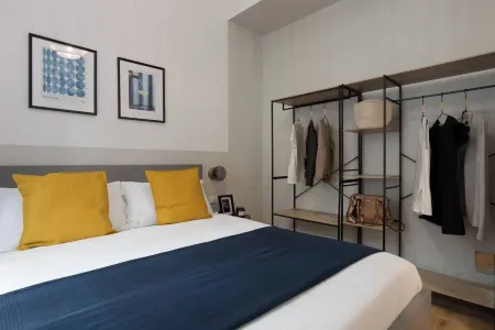 Trieste Timeless 2-Bedrooms Flat Отели рядом с достопримечательностью «Trieste Liman»